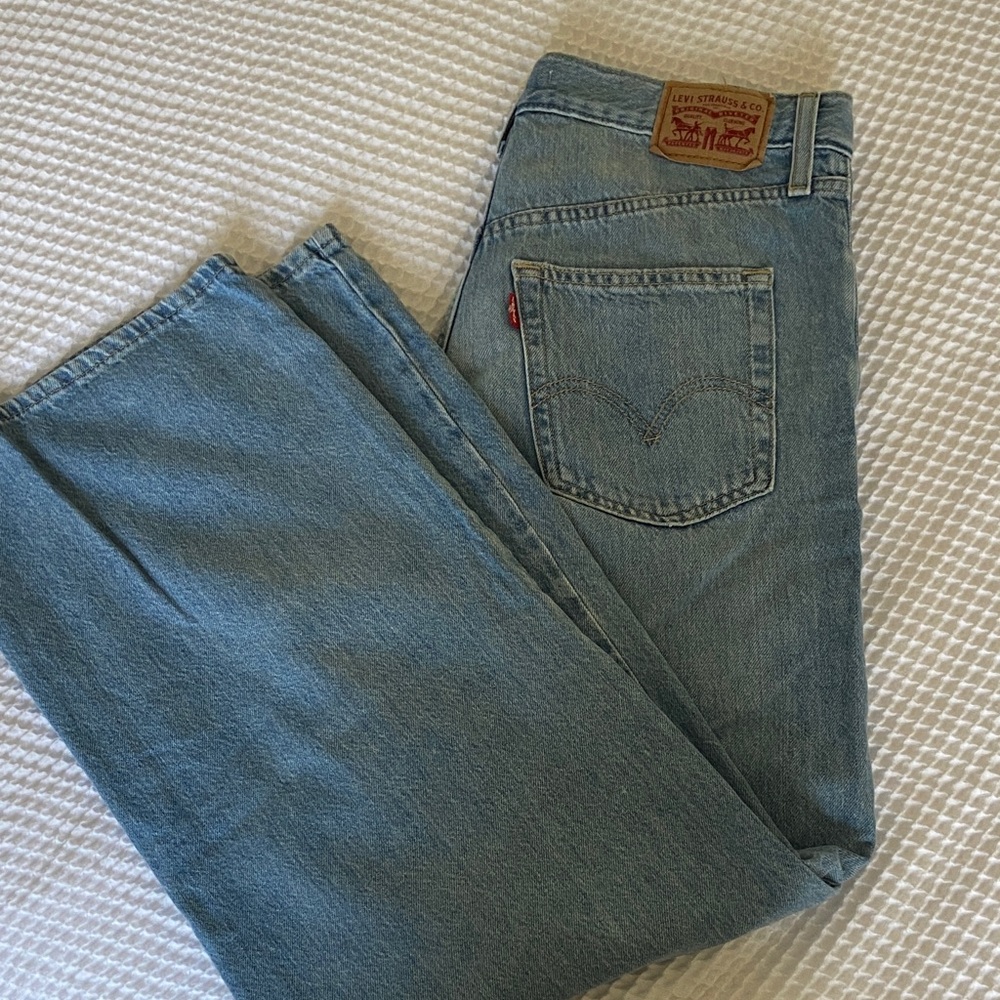 Levi's Light Wash Jeans